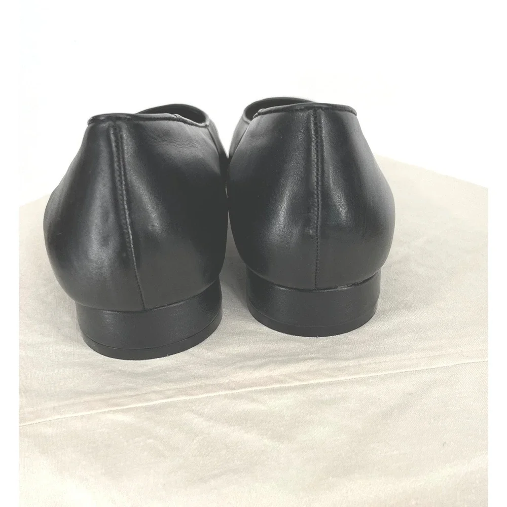 Capezio Womens Shoes 11M Pump Black Leather Cap Toe Low Block Heel